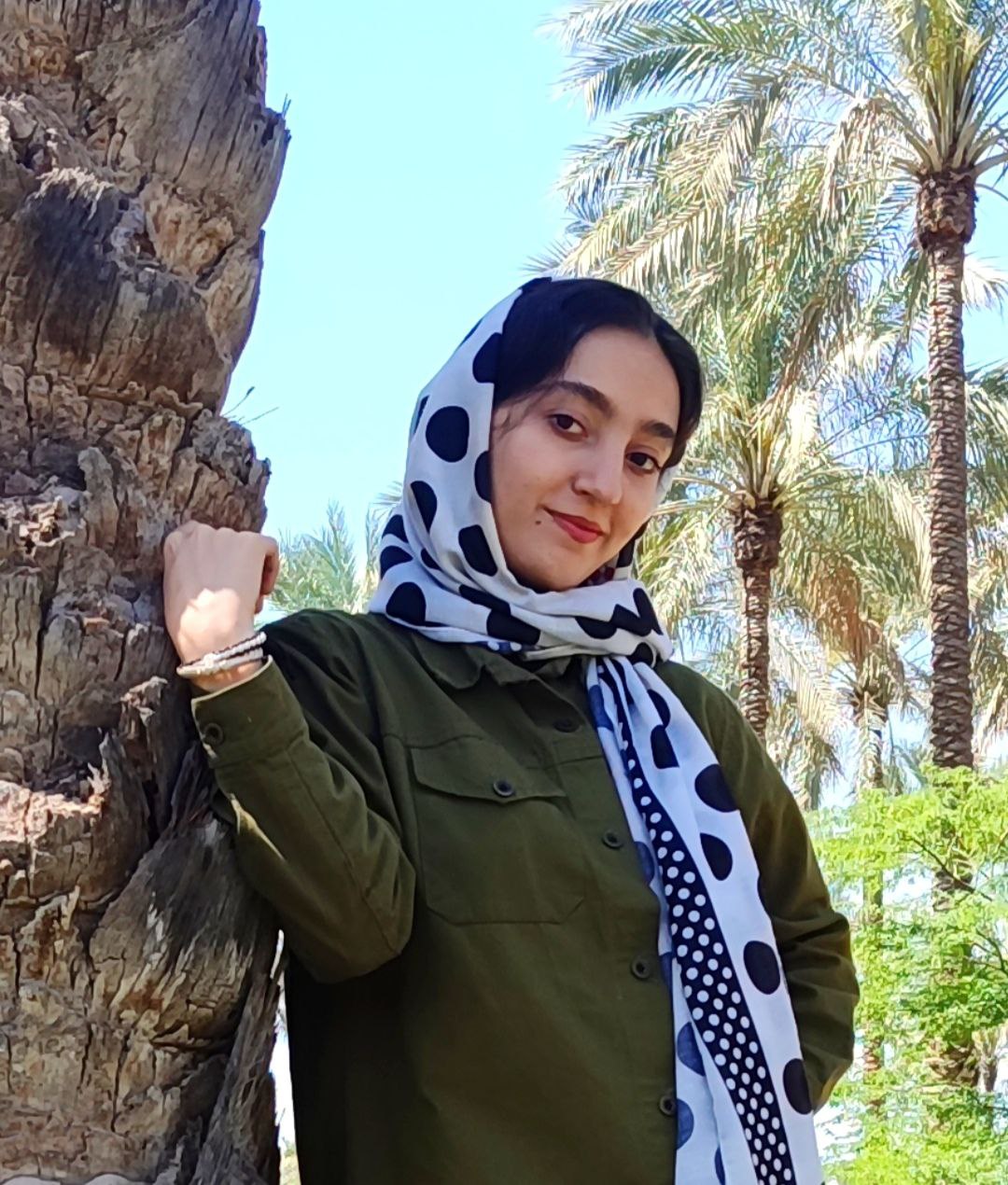 تصویر پروفایل  سوگند عباسی