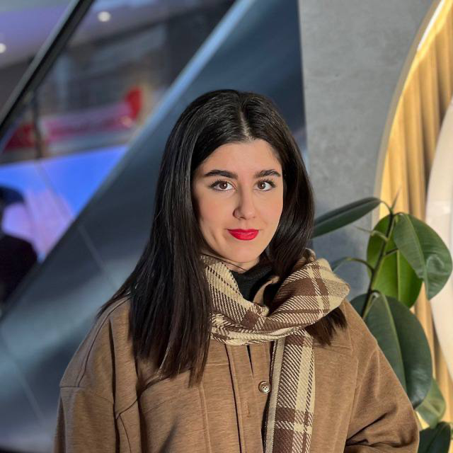 تصویر پروفایل  مهرنوش فغانی